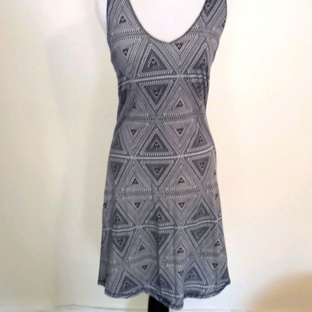 Twist back summer dress